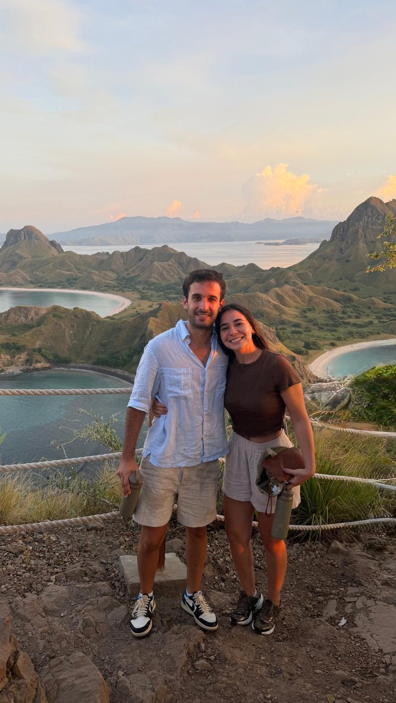 En el mirador frente a las bahías